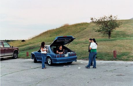 Tobias Zielony, Mustang, 2009, C-Print, 69 x 46 cm