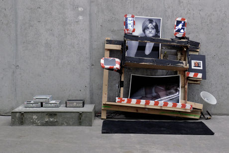 Christoph Schlingensief, Little Shrine, 2006, Wood, birdgage, 3 car monitors with TFT-screens, 2 digital prints, loudspeaker, Sammlung Charim, Vienna