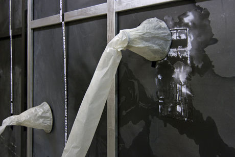 Alice Creischer, In einem Theater, Namens The Establishment of Matters of Fact, 2012, installation (detail), KOW