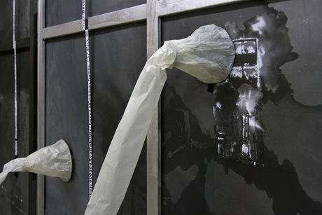 Alice Creischer, In einem Theater, Namens The Establishment of Matters of Fact, 2012, installation (detail), KOW