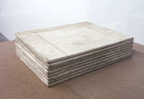 Vier Stellecken, 1963, Beaverboard, untreated cotton, glue, 4 x 23,5 – 24,2 x 0,6 cm (opened)