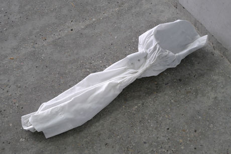 Michael E. Smith, Untitled, 2013, animal feed scoop, pillow case, magnets, plastic, 12 x 77 x 18 cm